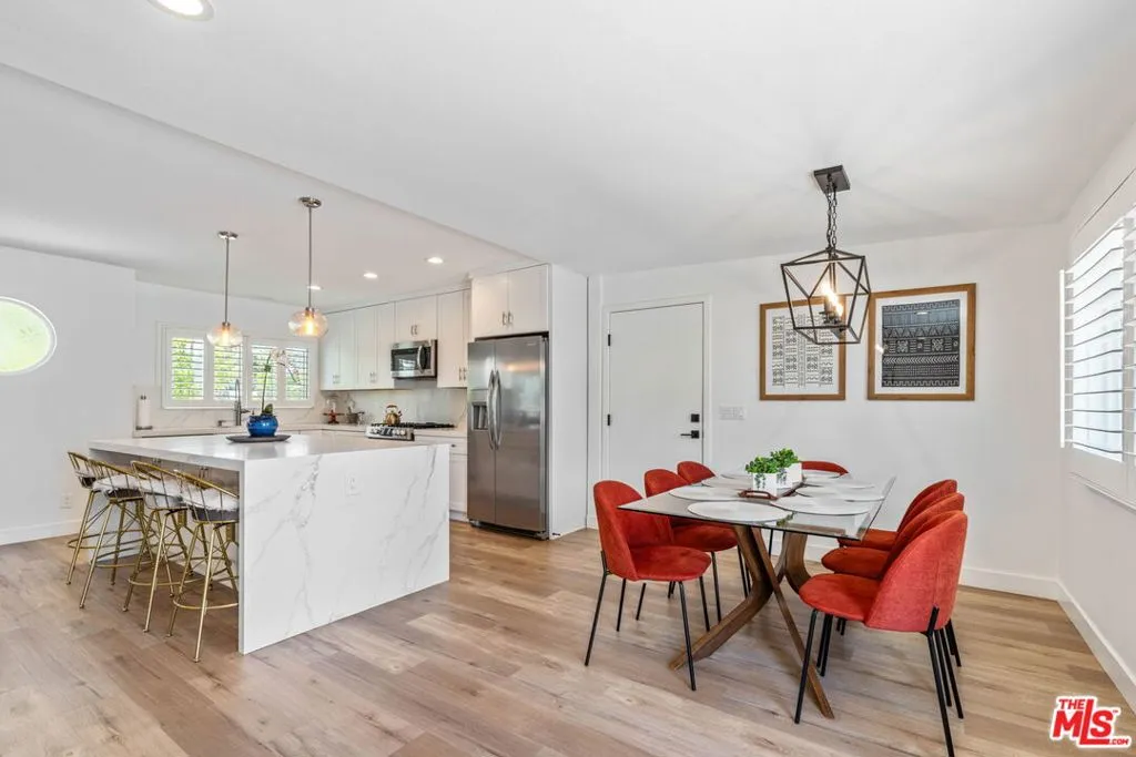 1399 Tamarisk Road, Palm Springs, California 92262 home-pic-8